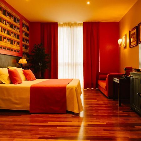 Hotel Vinicola Real-200 Monges Albelda De Iregua Exteriér fotografie